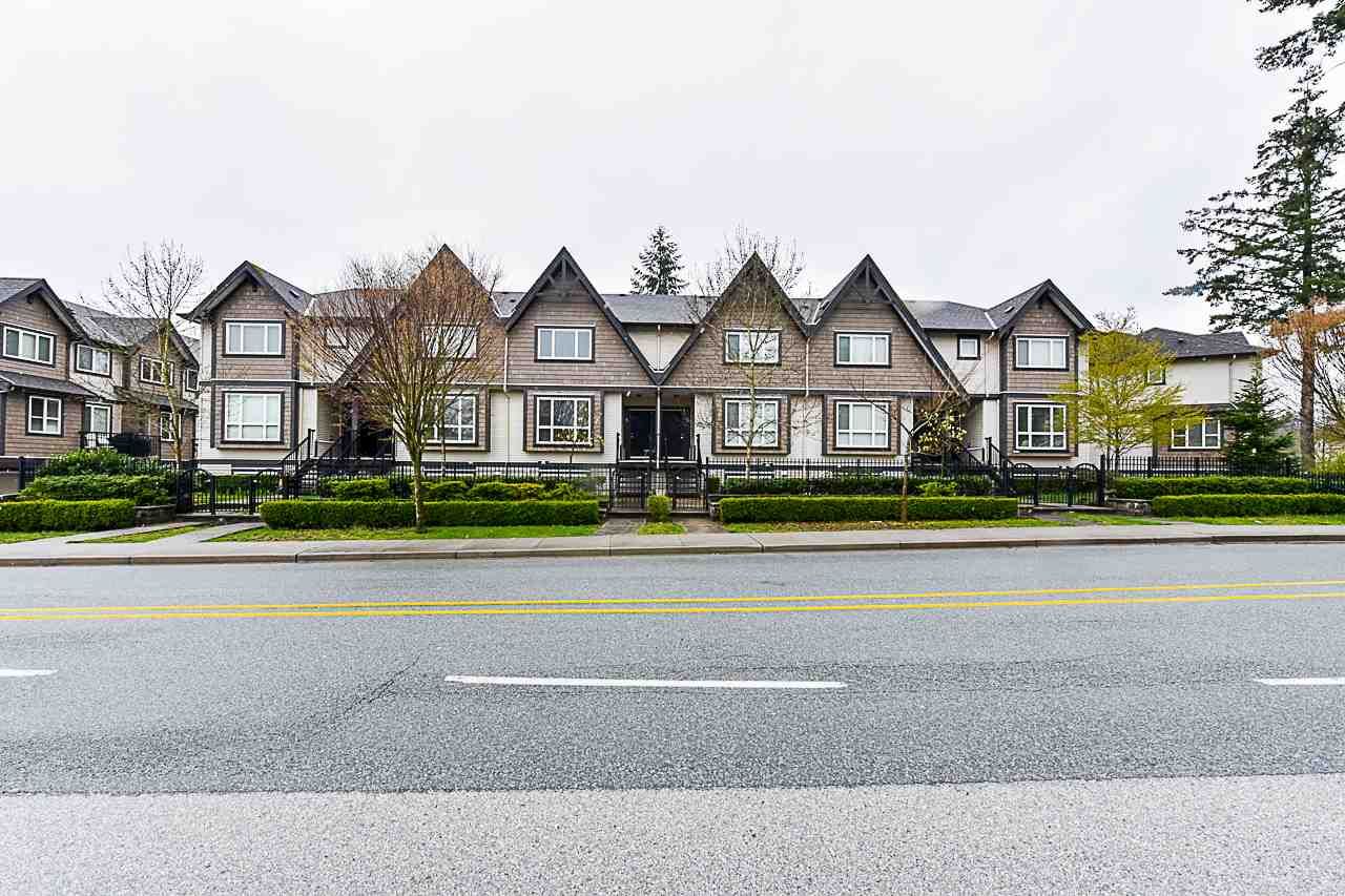 Main Photo: 8 9077 150 STREET in Surrey: Bear Creek Green Timbers Townhouse for sale : MLS®# R2355440