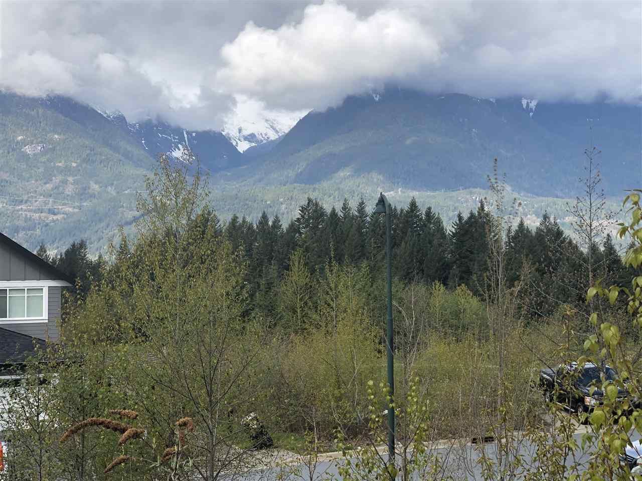 Main Photo: 40868 THE CRESCENT in Squamish: University Highlands Land for sale in "University Highlands" : MLS®# R2462240