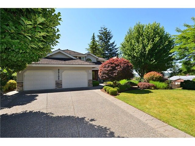 Main Photo: 35102 PANORAMA Drive in Abbotsford: Abbotsford East House for sale in "Everett Estates" : MLS®# F1424799
