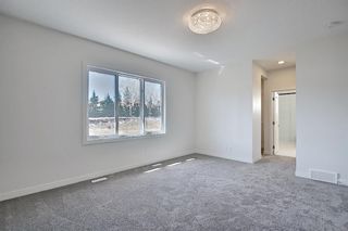 Photo 25: 433 Shawnee Boulevard SW in Calgary: Shawnee Slopes Detached for sale : MLS®# A1098238