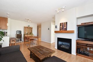 Photo 4: 901 1316 W 11TH Avenue in Vancouver: Fairview VW Condo for sale in "The Compton" (Vancouver West)  : MLS®# R2138686