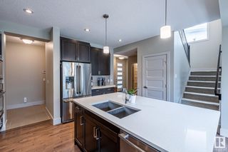 Photo 11: 16223 137 Street in Edmonton: Zone 27 House for sale : MLS®# E4302119