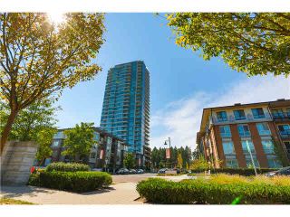 Photo 1: 2202 3102 WINDSOR GATE in Coquitlam: New Horizons Condo for sale in "CELADON - WINDSOR GATE" : MLS®# V1140723
