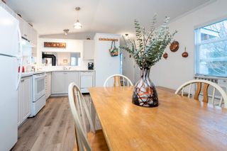 Photo 4: 29 5575 MASON Road in Sechelt: Sechelt District Manufactured Home for sale in "Mason Road Manufactured Home Community" (Sunshine Coast)  : MLS®# R2847236