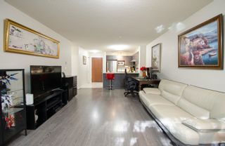 Photo 13: 113 9299 TOMICKI Avenue in Richmond: West Cambie Condo for sale in "MERIDIAN GATE" : MLS®# R2870374