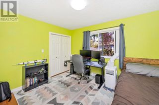 Photo 13: 3820 Epsom Dr in Saanich: House for sale : MLS®# 960352
