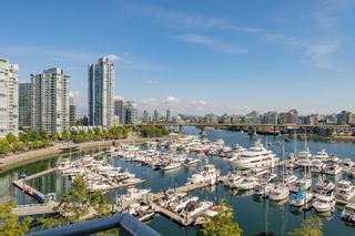 Photo 28: 901 1228 MARINASIDE Crescent in Vancouver: Yaletown Condo for sale in "Crestmark II" (Vancouver West)  : MLS®# R2726072