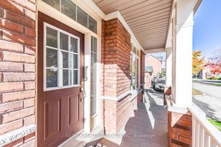 Photo 4: 24 Crawford Street in Markham: Berczy House (2-Storey) for sale : MLS®# N8012362