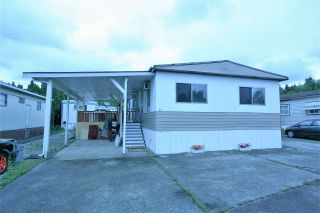 Photo 1: 80 201 CAYER Street in Coquitlam: Maillardville Manufactured Home for sale in "WILDWOOD PARK" : MLS®# R2079973