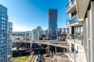 Photo 19: 2303 583 BEACH Crescent in Vancouver: Yaletown Condo for sale in "Park West 2" (Vancouver West)  : MLS®# R2343260