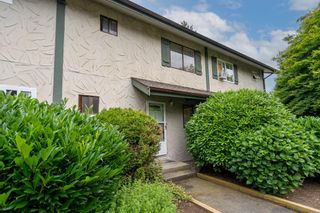 Photo 2: 117 32880 BEVAN Way in Abbotsford: Central Abbotsford Townhouse for sale in "Bevan Gardens" : MLS®# R2705804