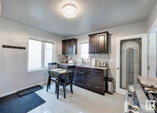 Photo 5: 11252 95 Street in Edmonton: Zone 05 House for sale : MLS®# E4317843