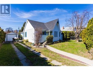 Photo 1: 2422 Richter Street in Kelowna: Vacant Land for sale : MLS®# 10311323