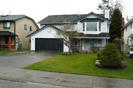 Main Photo: Extensively Updated Family Home On 1/4 Acre - For Marketing Brochure Go To The Additional Information Icon