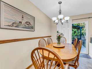Photo 12: 1181 PARKLAND Drive in Coquitlam: River Springs House for sale in "River Springs" : MLS®# R2833468