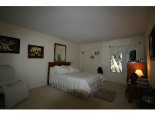 Photo 10: PACIFIC BEACH Condo for sale : 2 bedrooms : 1801 Diamond #209