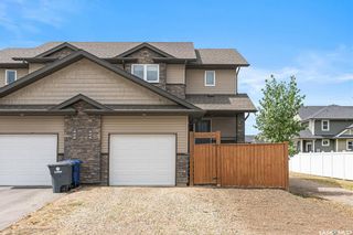 Photo 1: 424 Snead Crescent in Warman: Residential for sale : MLS®# SK941483