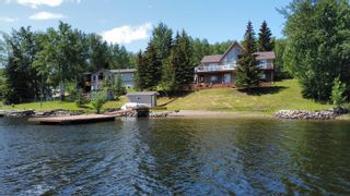 Photo 2: 13765 GOLF COURSE Road in Charlie Lake: Lakeshore House for sale (Fort St. John)  : MLS®# R2786408