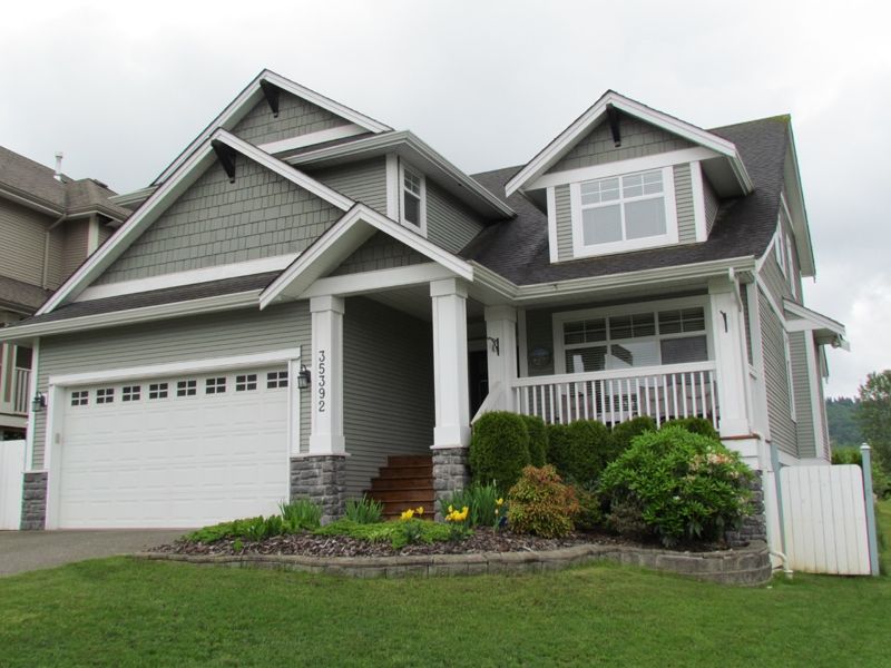 FEATURED LISTING: BSMT - 35392 MCKINLEY Drive ABBOTSFORD