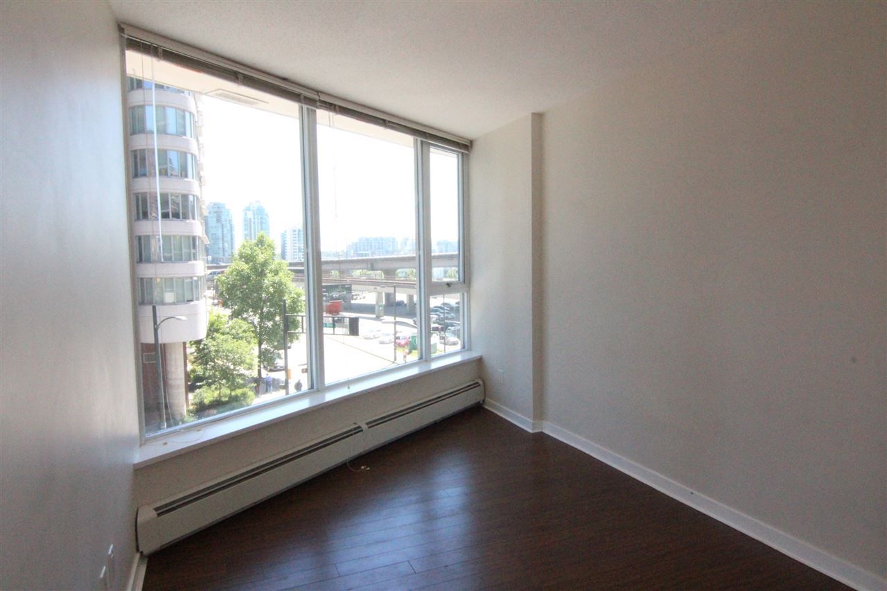 Photo 5: Photos: 302 689 ABBOTT STREET in Vancouver: Downtown VW Condo for sale (Vancouver West)  : MLS®# R2170121