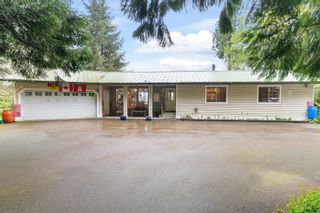Photo 1: 39150 OLD YALE Road in Abbotsford: Sumas Prairie House for sale : MLS®# R2738970