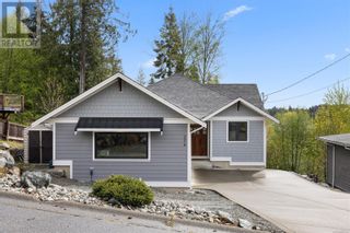 Photo 1: 276 Castley Hts in Lake Cowichan: House for sale : MLS®# 962132