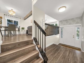 Photo 3: 1334 LANSDOWNE Drive in Coquitlam: Upper Eagle Ridge House for sale : MLS®# R2874967