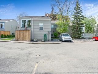 Photo 1: 15 8544 48 Avenue NW in Calgary: Bowness Row/Townhouse for sale : MLS®# A2004014
