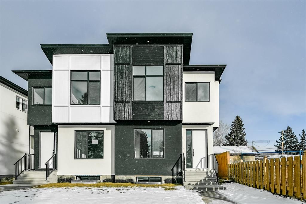 Main Photo: 4512 72 Street NW in Calgary: Bowness Semi Detached for sale : MLS®# A1174228