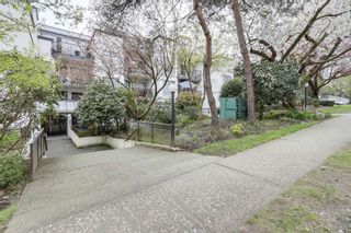 Photo 2: 319 2222 PRINCE EDWARD Street in Vancouver: Mount Pleasant VE Condo for sale in "SUNRISE ON THE PARK" (Vancouver East)  : MLS®# R2157666