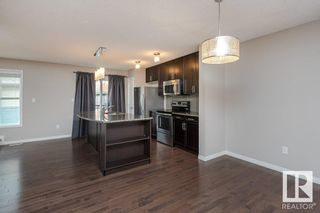 Photo 9: 4007 ORCHARDS Drive in Edmonton: Zone 53 Townhouse for sale : MLS®# E4313415