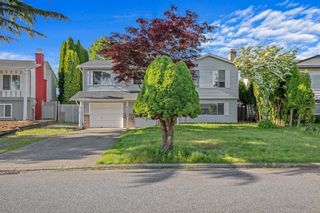 Photo 2: 32705 OKANAGAN Drive in Abbotsford: Abbotsford West House for sale : MLS®# R2893432