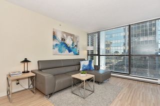 Photo 3: 608 1367 ALBERNI Street in Vancouver: West End VW Condo for sale in "THE LIONS" (Vancouver West)  : MLS®# R2464948