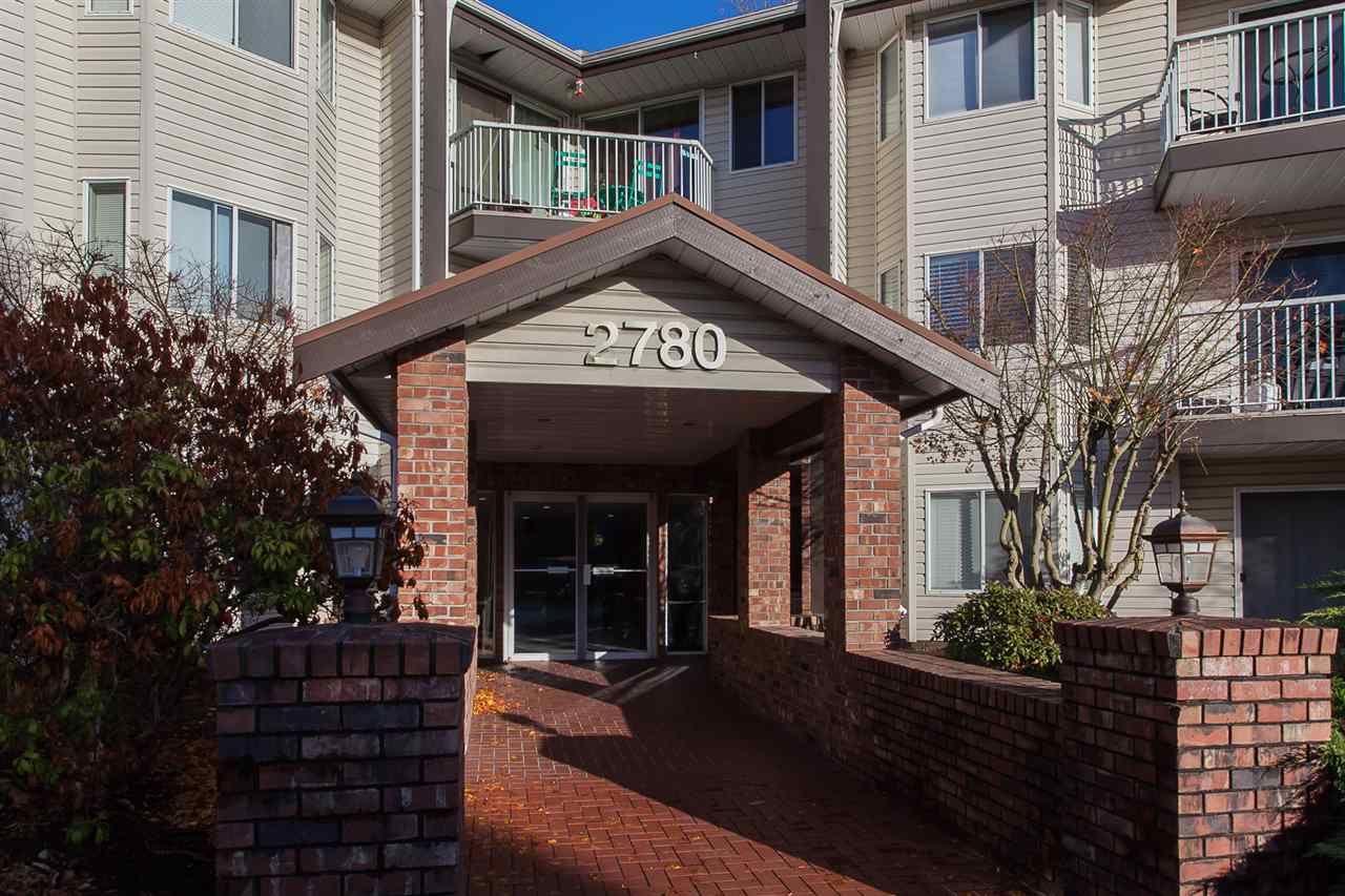 Main Photo: 205 2780 WARE Street in Abbotsford: Central Abbotsford Condo for sale in "Chelsea House" : MLS®# R2224498