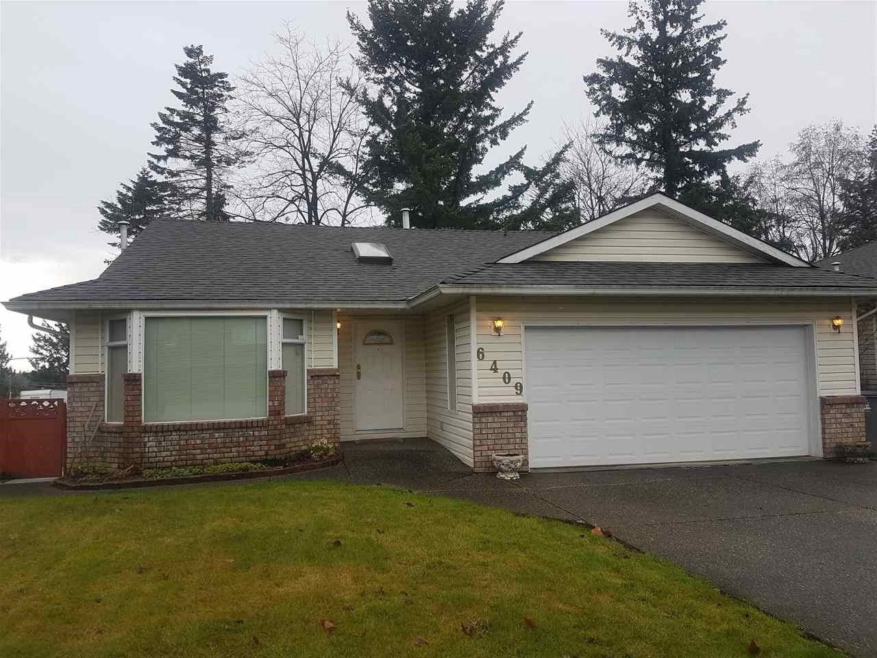 Main Photo: 6409 179 STREET in : Cloverdale BC House for sale : MLS®# R2235907