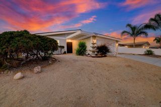 Photo 2: SANTEE House for sale : 4 bedrooms : 9428 Leticia Dr