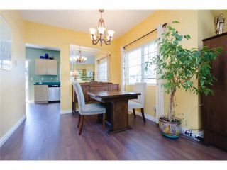 Photo 4: 4 10251 NO 1 Road in Richmond: Steveston North Townhouse for sale in "HERITAGE COURT" : MLS®# V1122111