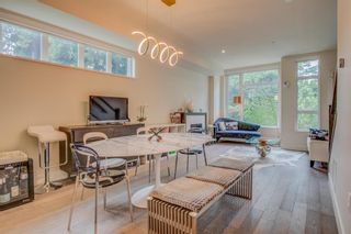 Photo 1: 5552 OAK Street in Vancouver: Cambie Townhouse for sale (Vancouver West)  : MLS®# R2642631