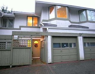 Photo 1: 2653 FROMME Road in North Vancouver: Lynn Valley Townhouse for sale in "CEDAR WYND" : MLS®# V624294