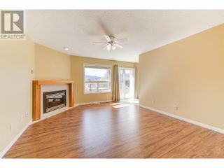Photo 10: 4123 San Clemente Avenue in Peachland: House for sale : MLS®# 10309722
