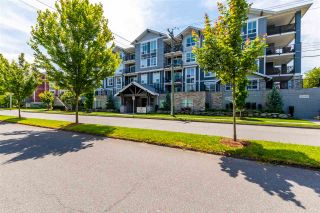 Main Photo: 206 45630 SPADINA Avenue in Chilliwack: Chilliwack W Young-Well Condo for sale in "The Boulevard" : MLS®# R2489211