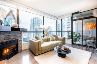 Main Photo: 1705 1239 W GEORGIA Street in Vancouver: Coal Harbour Condo for sale in "VENUS" (Vancouver West)  : MLS®# R2884799