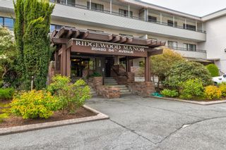 Photo 3: 207 20420 54 Avenue in Langley: Langley City Condo for sale in "Ridgewood Manor" : MLS®# R2776829