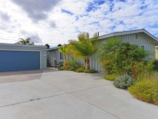 Photo 2: CLAIREMONT House for sale : 4 bedrooms : 3633 Morlan Street in San Diego