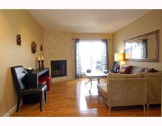 Photo 2: 2485 W 8TH Avenue in Vancouver: Kitsilano Townhouse for sale (Vancouver West)  : MLS®# V711416