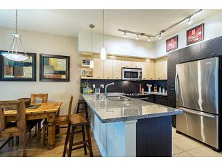 Photo 4: 14 6299 144TH Street in Surrey: Sullivan Station Townhouse for sale in "Altura" : MLS®# F1442845