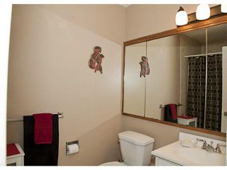 Photo 11: 119 DEER PARK Place SE in CALGARY: Deer Run Residential Detached Single Family for sale (Calgary)  : MLS®# C3596438