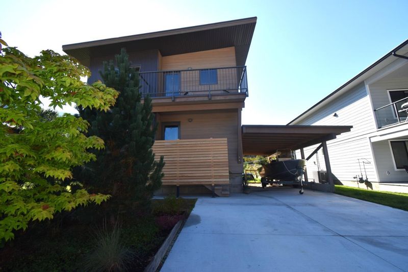 FEATURED LISTING: 824 SPROAT DRIVE Nelson