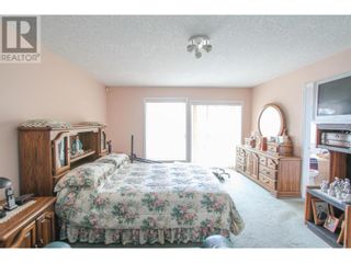 Photo 12: 312 Uplands Drive in Kelowna: House for sale : MLS®# 10306913