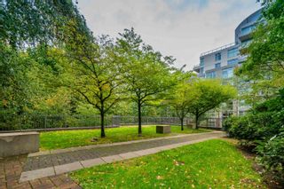 Photo 2: 306 9222 UNIVERSITY Crescent in Burnaby: Simon Fraser Univer. Condo for sale (Burnaby North)  : MLS®# R2825666